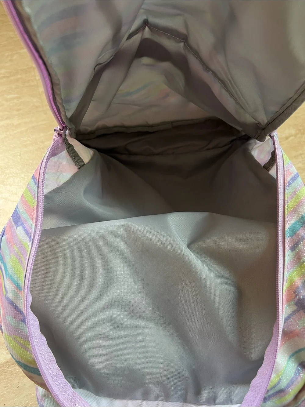 Lands' End ClassMate Backpack in the glitter paint stripe Large 18”